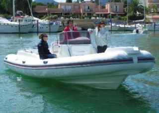 Location de bateau.jpg